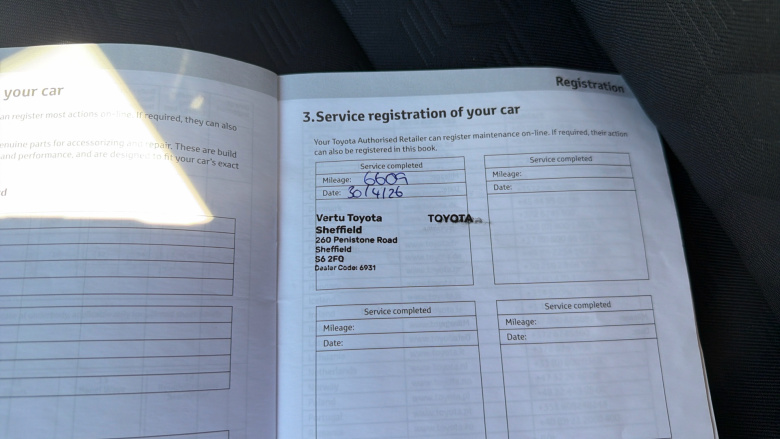 Toyota Yaris 1.5 Hybrid Icon 5dr CVT Hybrid Hatchback